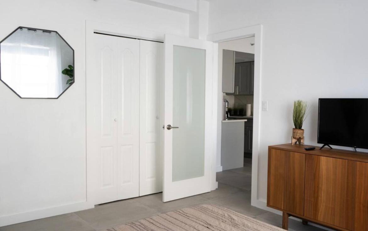 Newely Remodeled Apartment Only 1 Min To The Beach! Miami Beach Eksteriør bilde